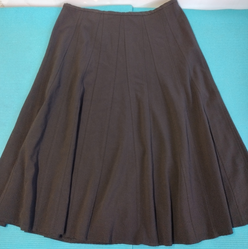 Fashion Bug Women's Black Midi Length A-line Skirt Size 12